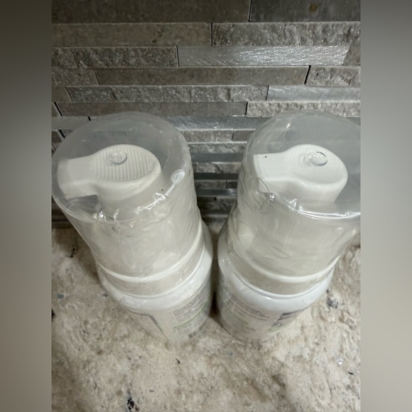 Theraworx Relief Foam Bottles - Picture 2 of 3